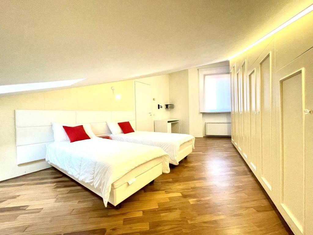 Domus Verona - Ampia Moderna Casa Su 2 Piani Nel Cuore Di ヴェローナ エクステリア 写真